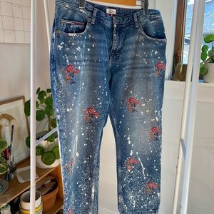 Tommy Hilfiger Jeans - Paint Splatter and Embroidery